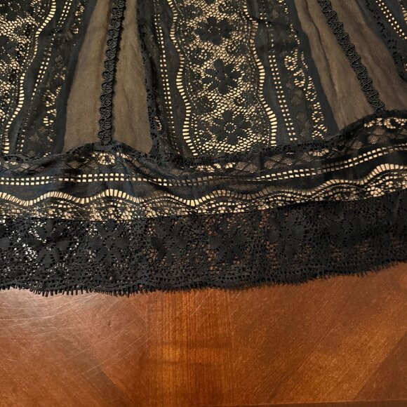 ECI‎ New York Women’s Black Lace Skirt Lined Size 8 Elegant Cocktail retro style - Picture 5 of 9
